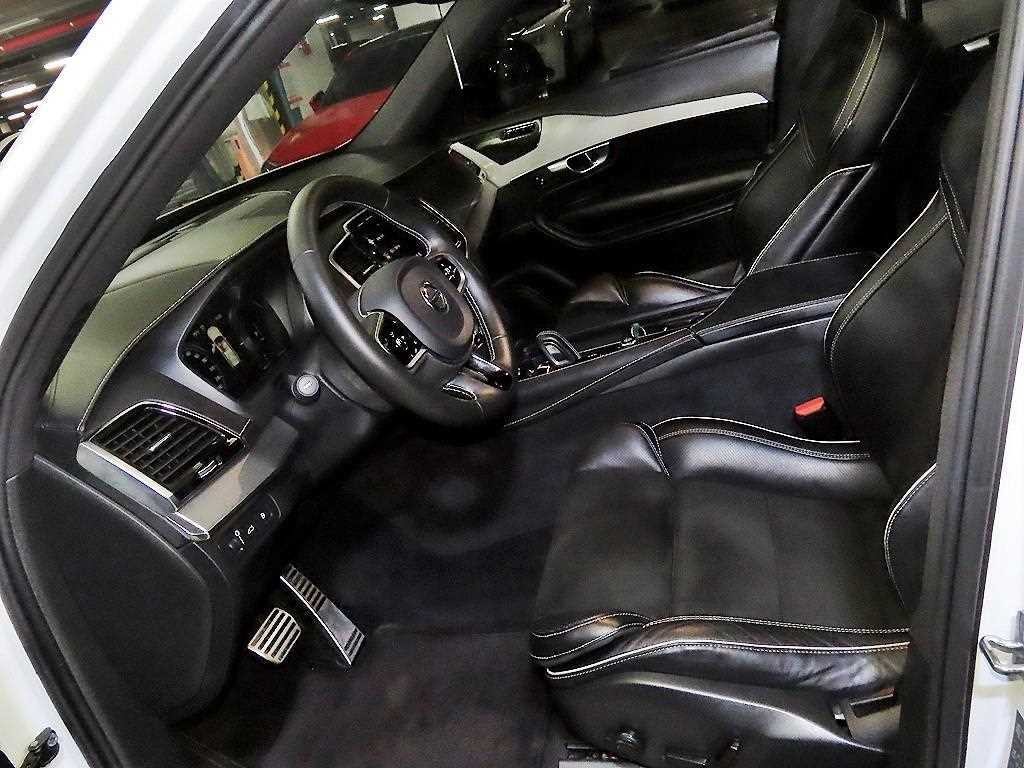 볼보 XC90 XC90 2세대 2.0 T8 AWD R-디자인 이미지 6