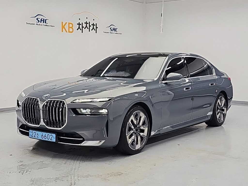 BMW i7 BMW i7 xDrive 60 DPE 이미지 2