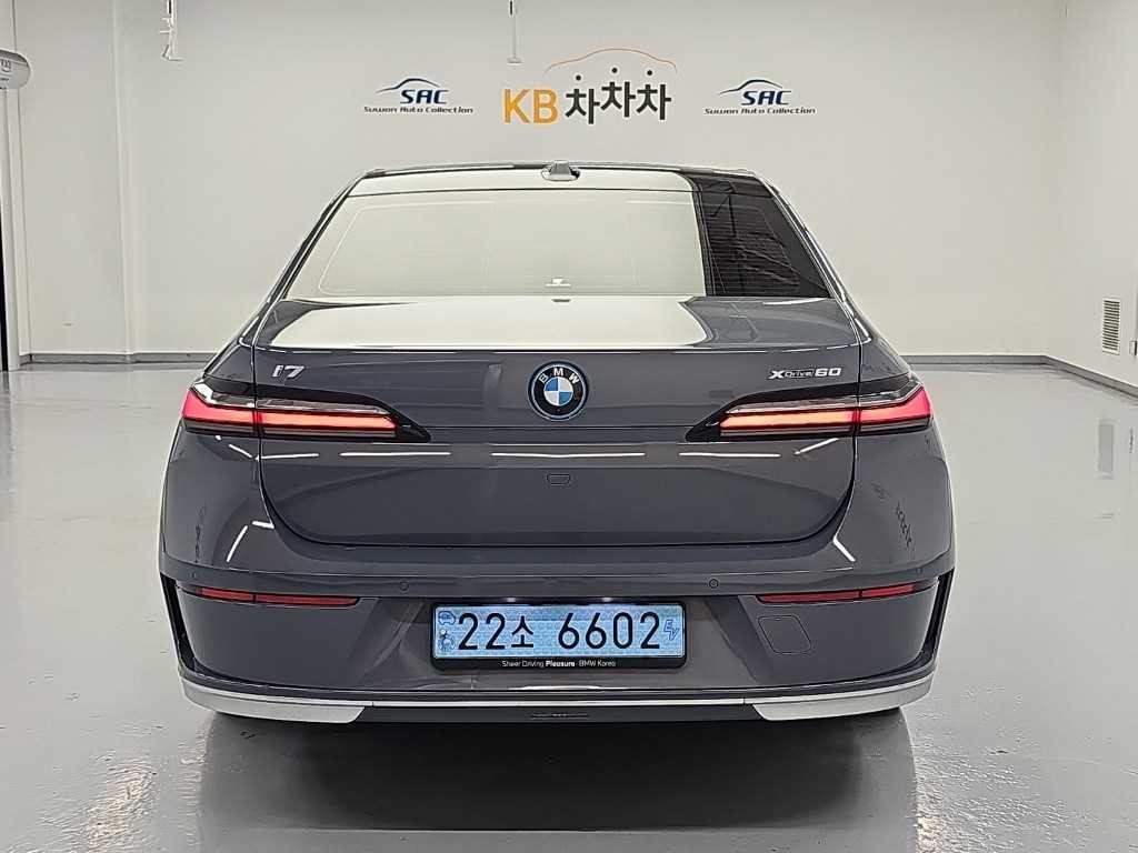 BMW i7 BMW i7 xDrive 60 DPE 이미지 4