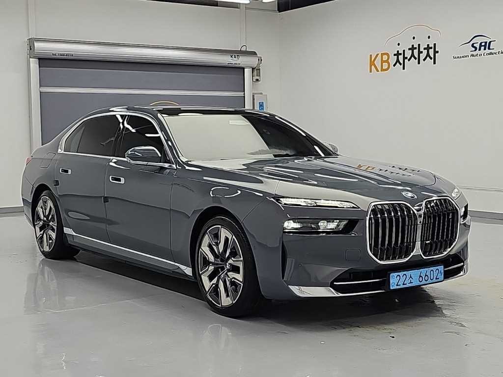 BMW i7 BMW i7 xDrive 60 DPE 이미지 5