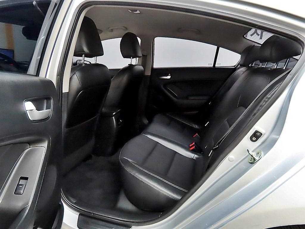 기아 K3 1.6 GDI 럭셔리 이미지 6