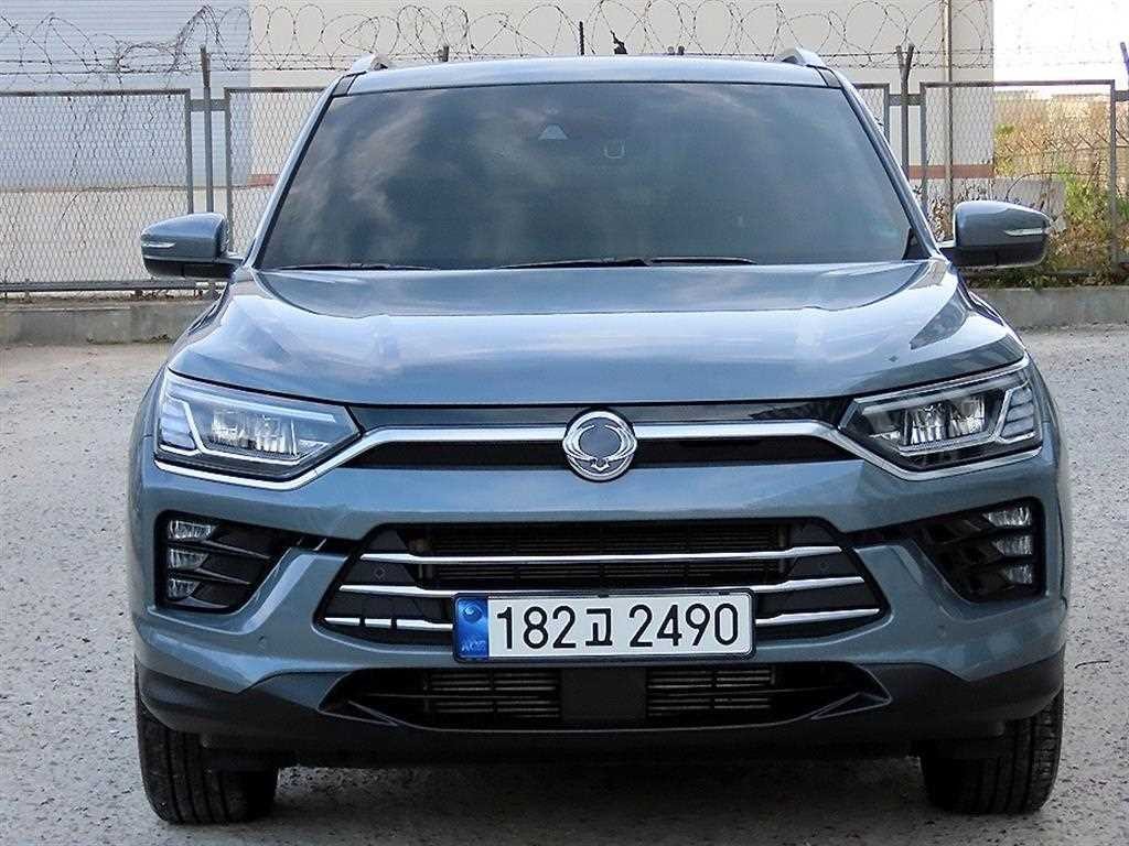KG모빌리티(쌍용) 코란도 뷰티풀코란도 2WD 가솔린 1.5 C5 이미지 1