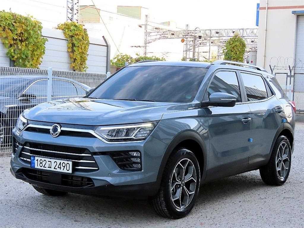 KG모빌리티(쌍용) 코란도 뷰티풀코란도 2WD 가솔린 1.5 C5 이미지 2