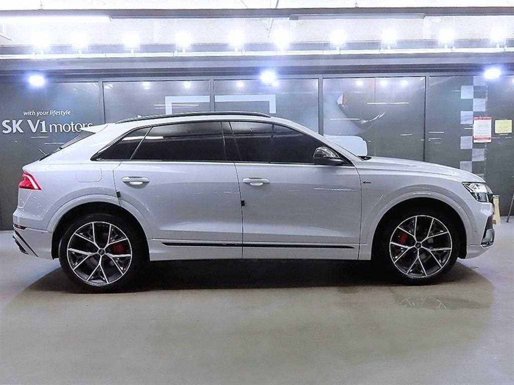 아우디 Q8 50 TDI 콰트로 프리미엄 이미지 3