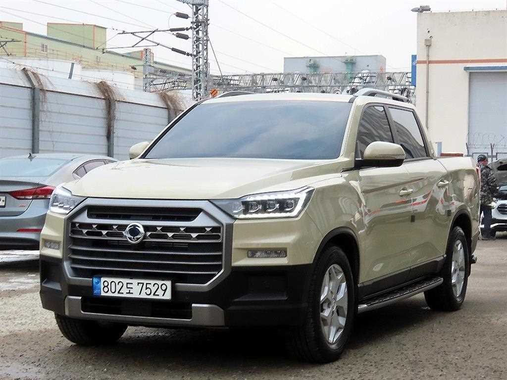 KG모빌리티(쌍용) 렉스턴 더 뉴 렉스턴 스포츠 디젤 2.2 4WD 쿨멘 와일드 플러스 이미지 2