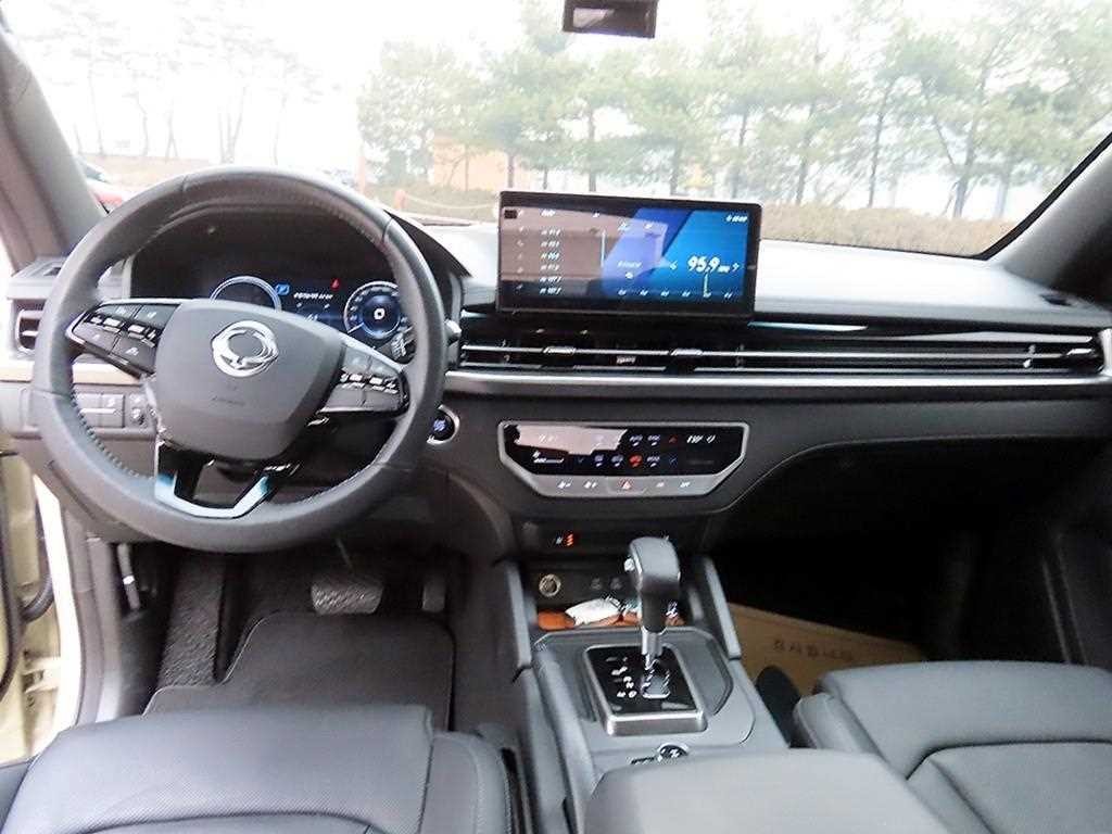 KG모빌리티(쌍용) 렉스턴 더 뉴 렉스턴 스포츠 디젤 2.2 4WD 쿨멘 와일드 플러스 이미지 7