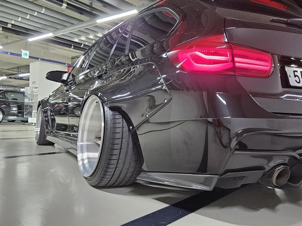 BMW 3시리즈 3시리즈 (F30) 320d 투어링 M 퍼포먼스 에디션 이미지 14