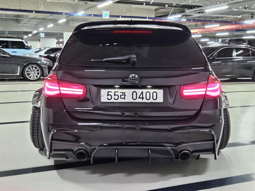 BMW 3시리즈 3시리즈 (F30) 320d 투어링 M 퍼포먼스 에디션 이미지 4