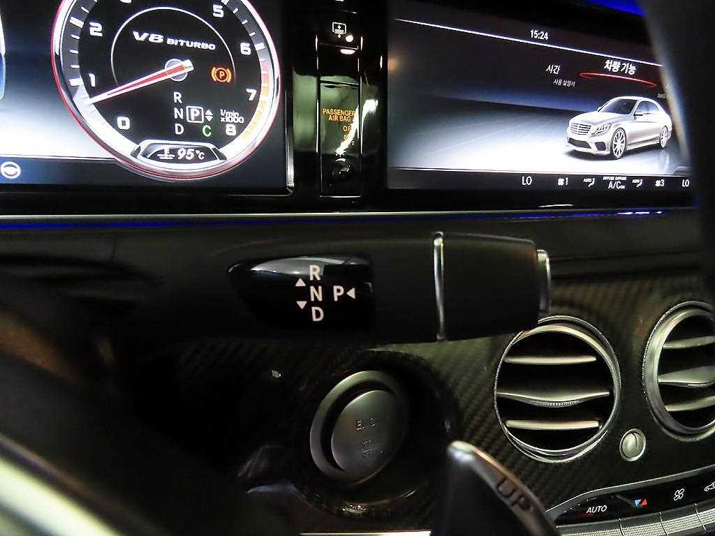 벤츠 S 클래스 S클래스-W222 S 63 AMG 4MATIC 이미지 12