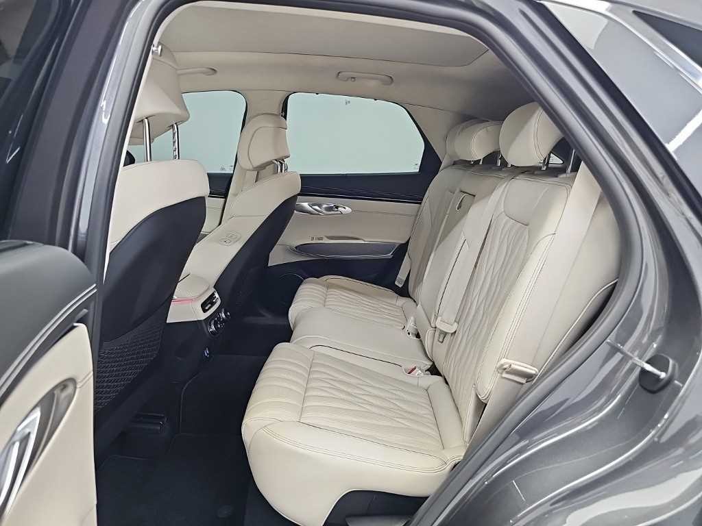 제네시스 GV70 2.5T 가솔린 2WD 이미지 12