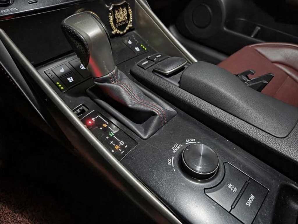 렉서스 IS 뉴IS250 F-SPORT 이미지 15