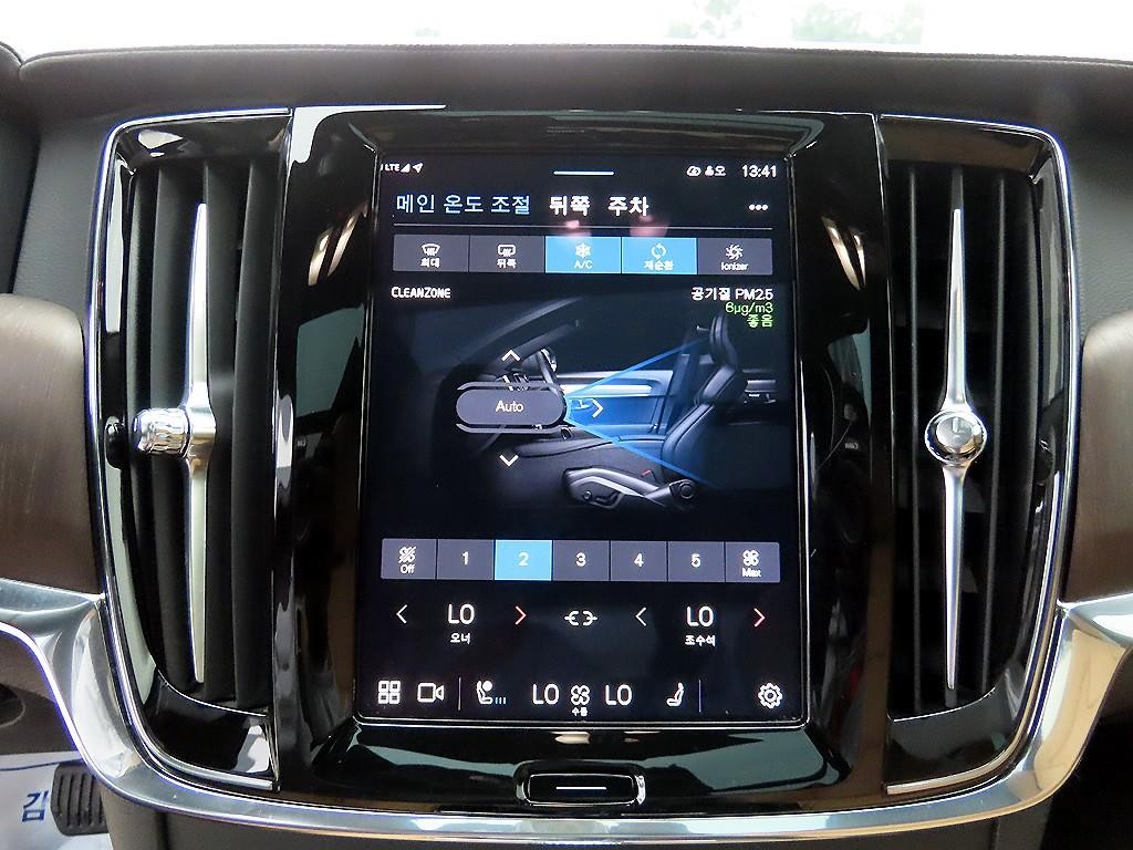 볼보 S90 B6 AWD 인스크립션 이미지 12