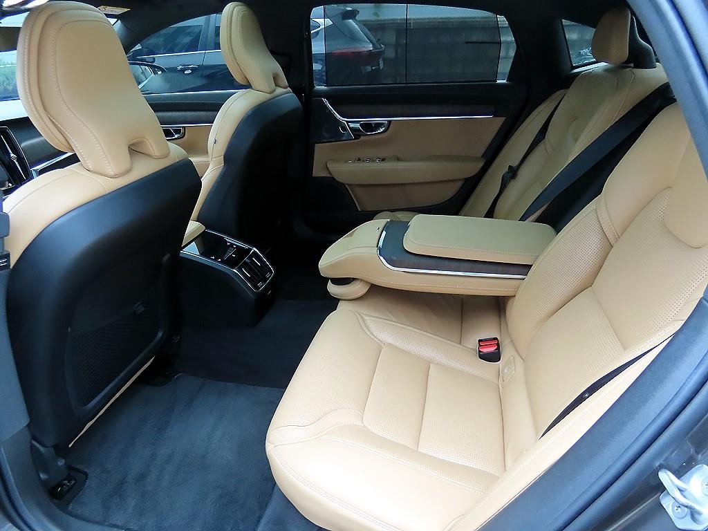 볼보 S90 B6 AWD 인스크립션 이미지 6