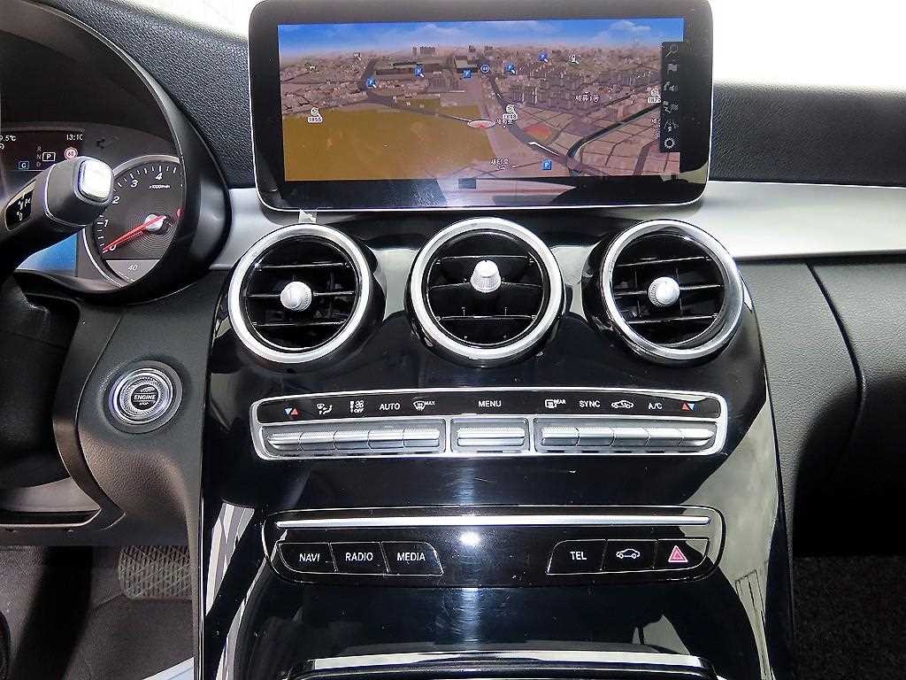 벤츠 C 클래스 C클래스 W205 C200 이미지 13