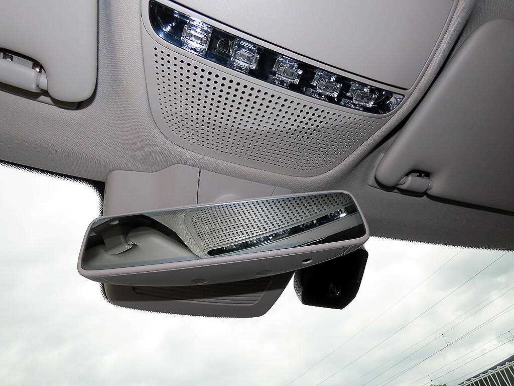 벤츠 C 클래스 C클래스 W205 C200 이미지 14