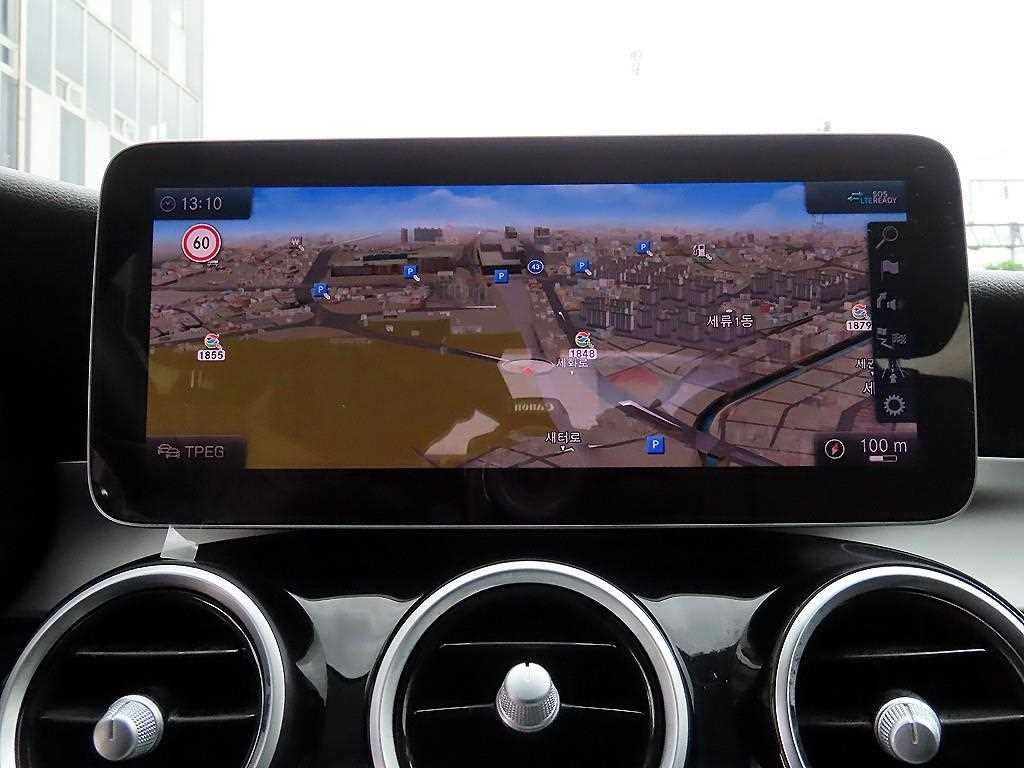 벤츠 C 클래스 C클래스 W205 C200 이미지 15