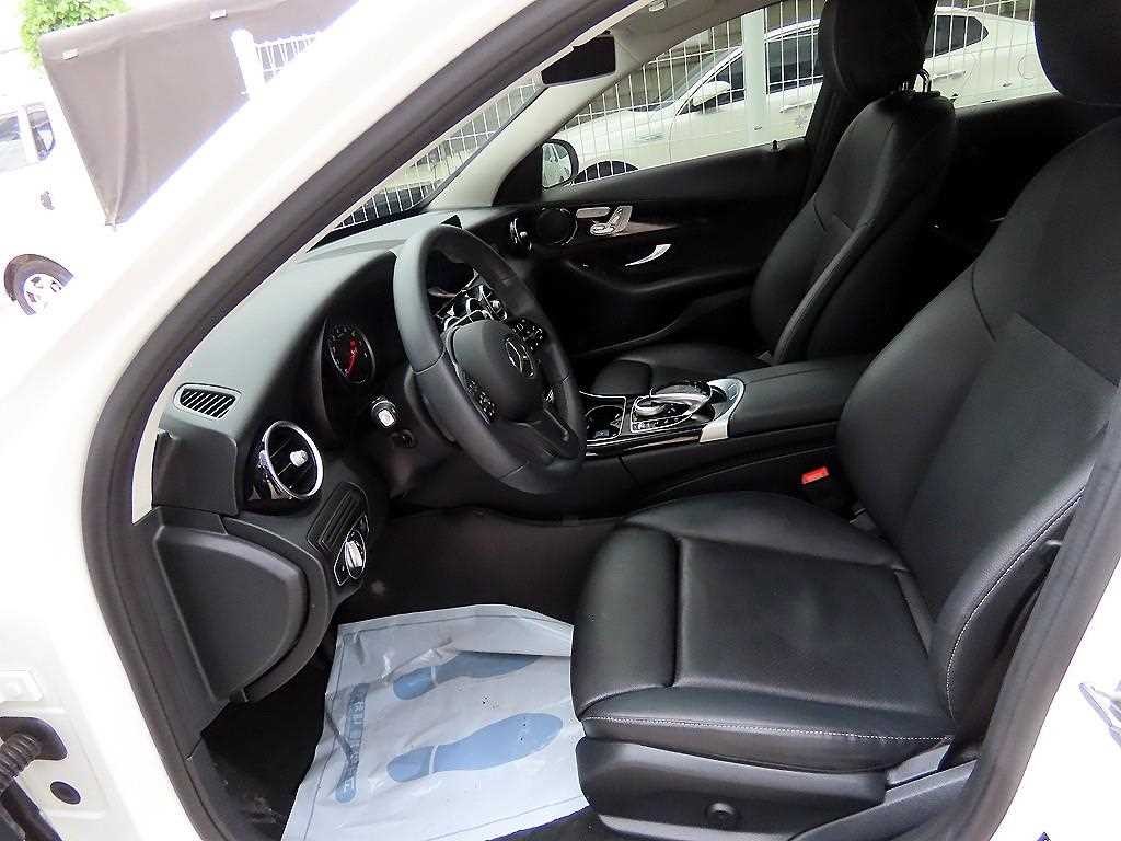 벤츠 C 클래스 C클래스 W205 C200 이미지 5