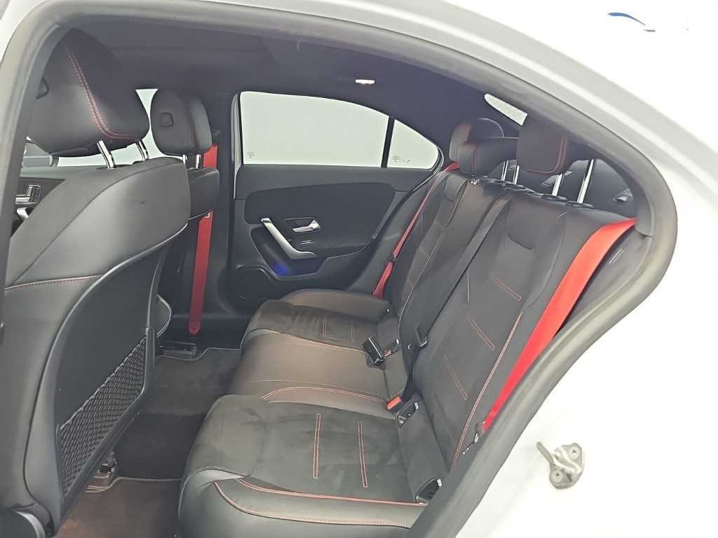 벤츠 A 클래스 A클래스 W177 AMG A35 4MATIC 세단 이미지 12