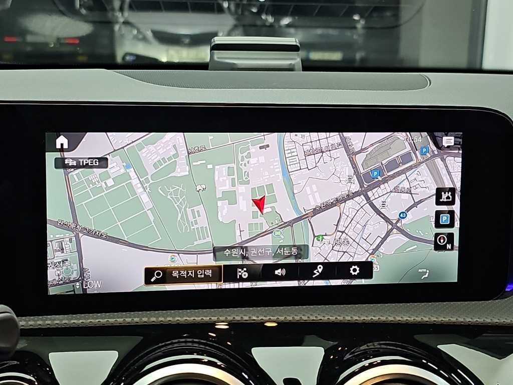 벤츠 A 클래스 A클래스 W177 AMG A35 4MATIC 세단 이미지 14