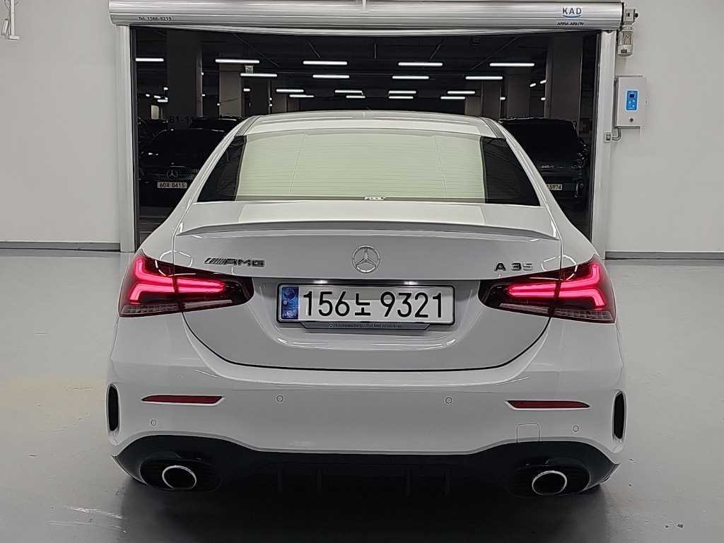 벤츠 A 클래스 A클래스 W177 AMG A35 4MATIC 세단 이미지 3