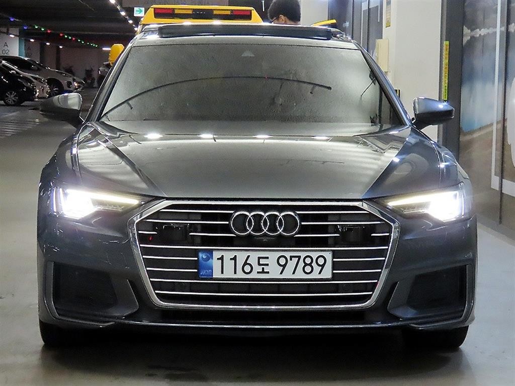 아우디 A6 A6 (C8) 40 TDI 프리미엄 이미지 2
