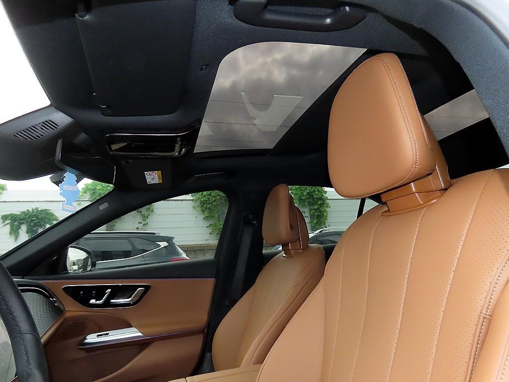 벤츠 E 클래스 E-클래스 W214 E220d 4MATIC 이미지 17