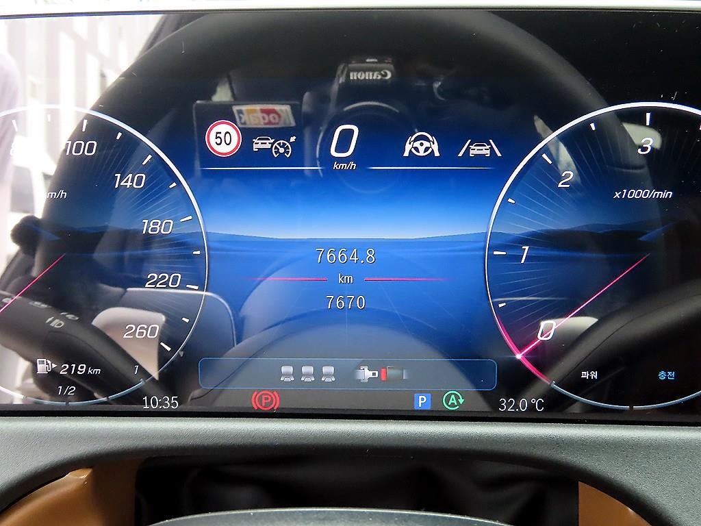 벤츠 E 클래스 E-클래스 W214 E220d 4MATIC 이미지 9