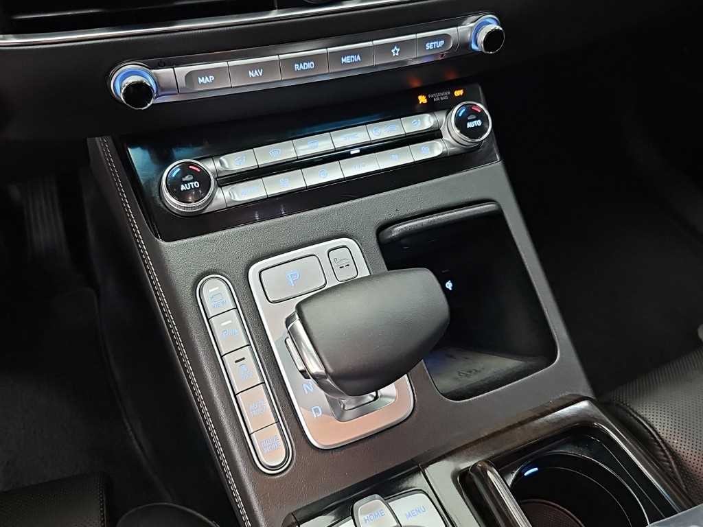 제네시스 G90 3.3 T AWD 프리미엄 럭셔리 이미지 8