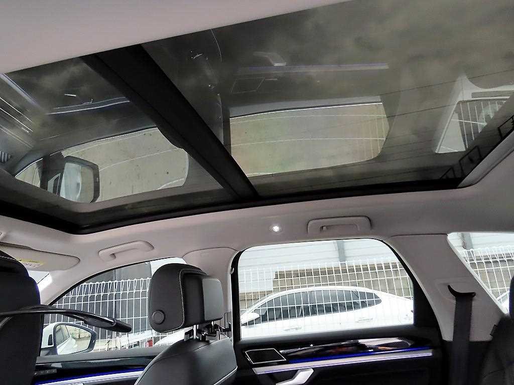 폭스바겐 투아렉 투아렉 3세대 4.0 TDI 프레스티지 이미지 14