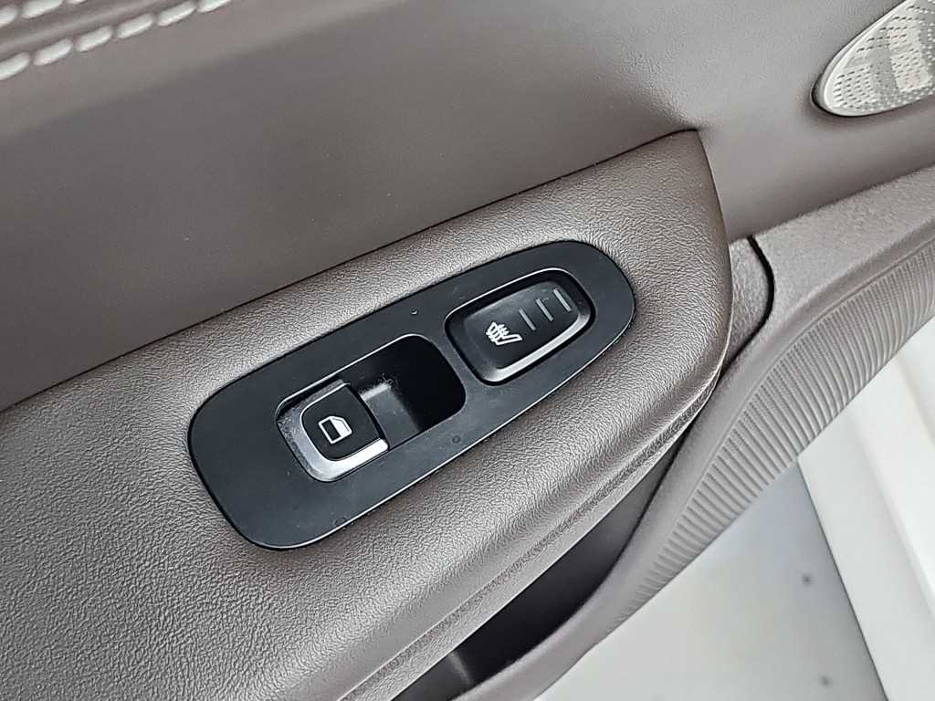 기아 스팅어 가솔린 2.0 터보 AWD 플래티넘 이미지 14