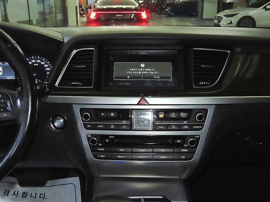 제네시스 G80 3.3 GDI AWD 럭셔리 이미지 11