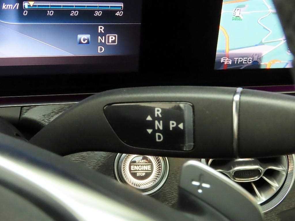 벤츠 E 클래스 E-클래스 W213 E220d 쿠페 이미지 12
