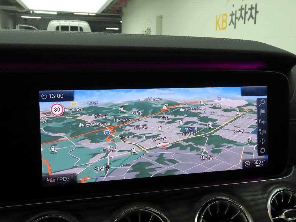 벤츠 E 클래스 E-클래스 W213 E220d 쿠페 이미지 9