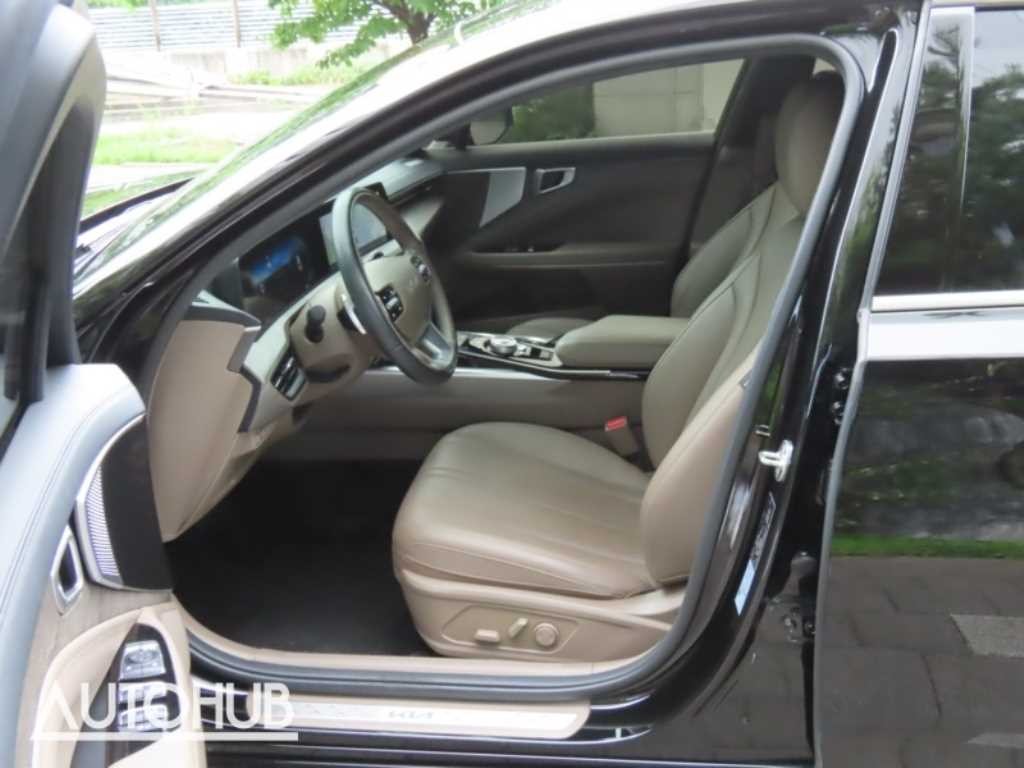 기아 K8 2.5 2WD 노블레스 이미지 14