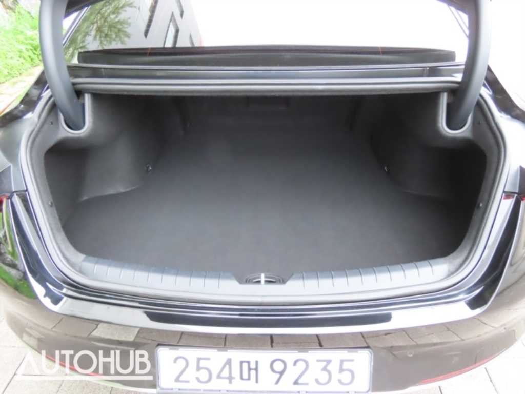 기아 K8 2.5 2WD 노블레스 이미지 19