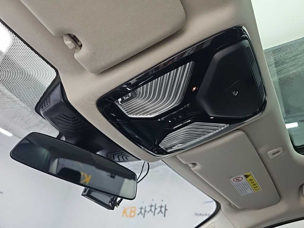 BMW 5시리즈 5시리즈 (G30) 520i 럭셔리 이미지 17
