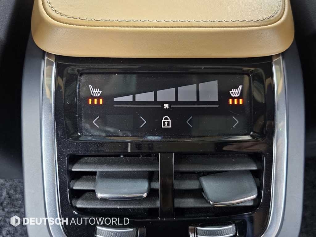 볼보 XC90 XC90 2세대 2.0 T8 AWD 인스크립션 이미지 16