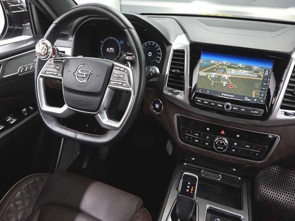 KG모빌리티(쌍용) 렉스턴 올 뉴 렉스턴 (Y450) 디젤 2.2 4WD 프레스티지 이미지 12