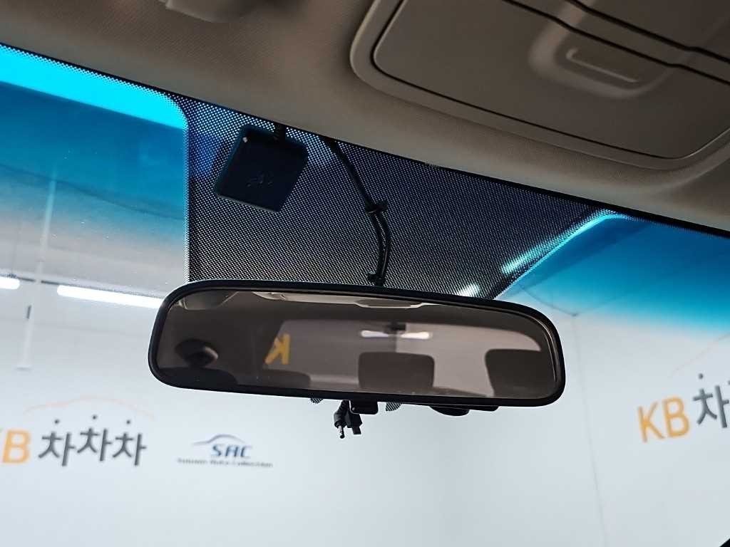 기아 카렌스 올뉴 카렌스 2.0 LPI 프레스티지 이미지 16