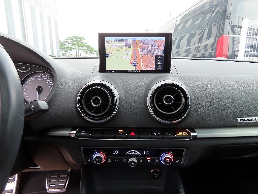 아우디 S3 2.0 TFSI 콰트로 이미지 13