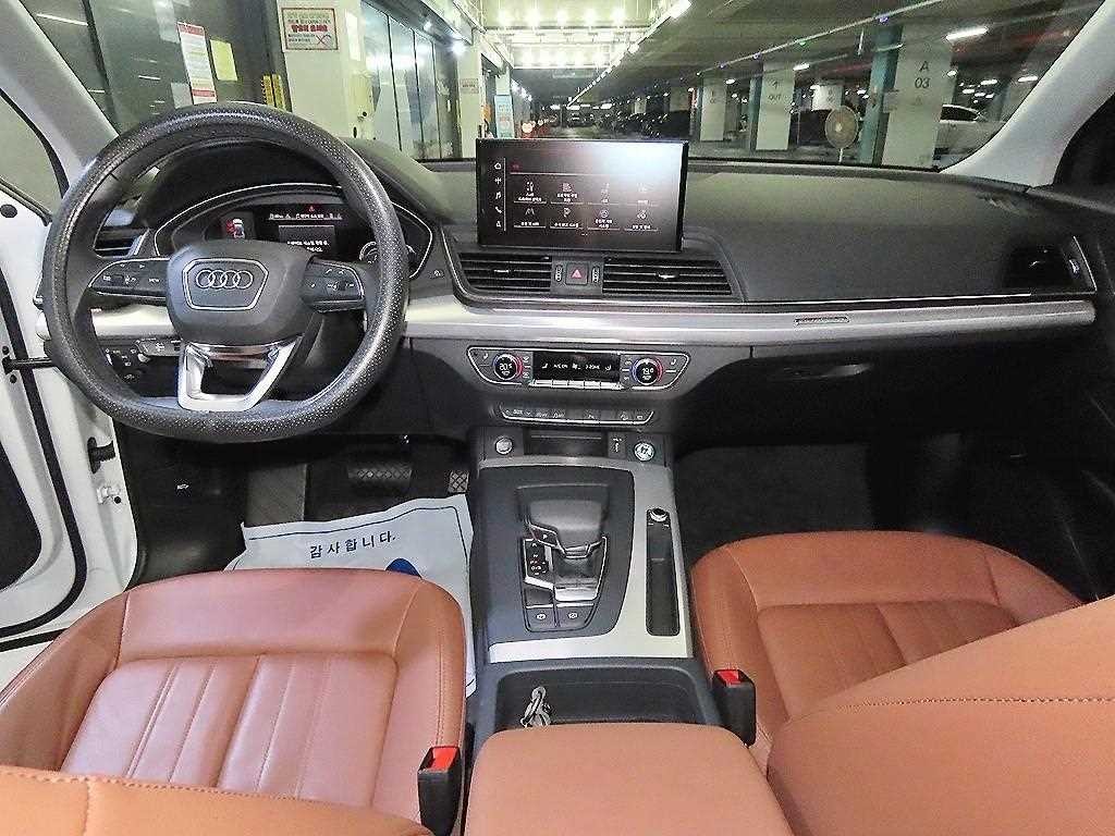아우디 Q5 Q5 (FY) 40 TDI 콰트로 스포트백 이미지 10