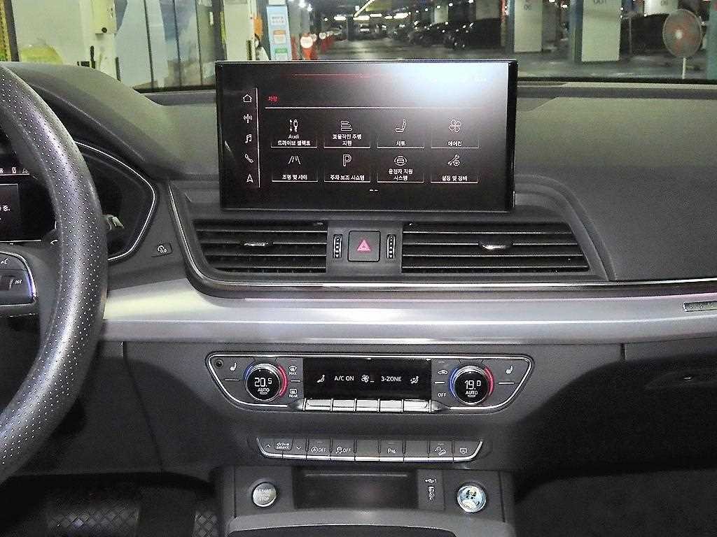 아우디 Q5 Q5 (FY) 40 TDI 콰트로 스포트백 이미지 11
