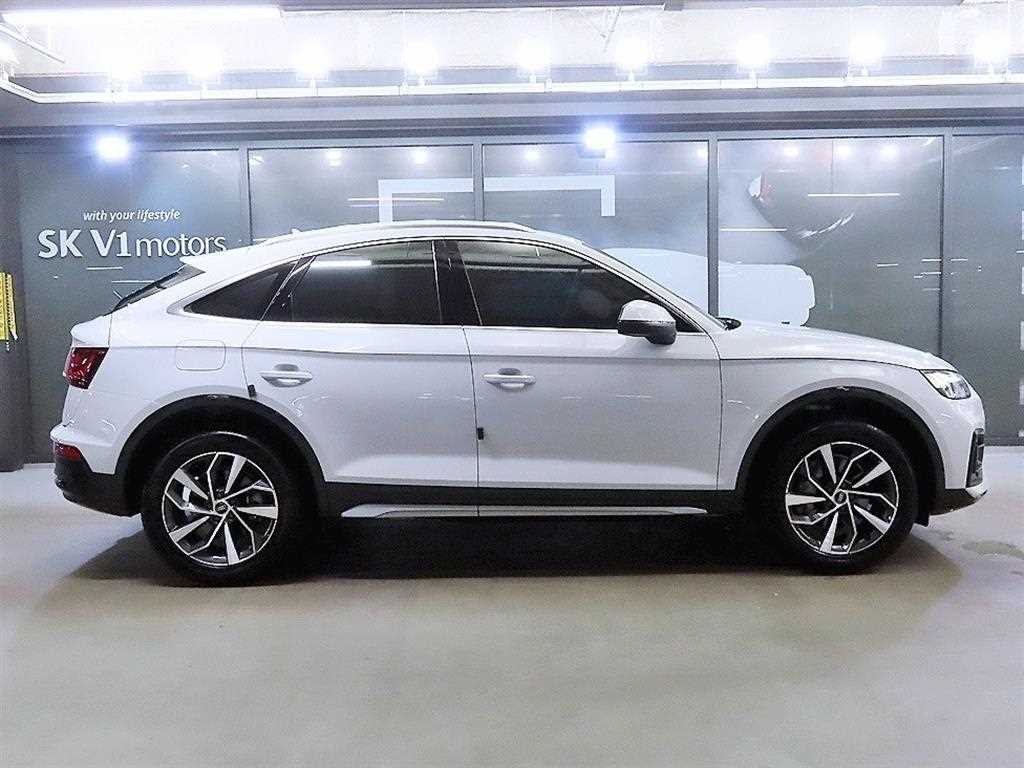 아우디 Q5 Q5 (FY) 40 TDI 콰트로 스포트백 이미지 3