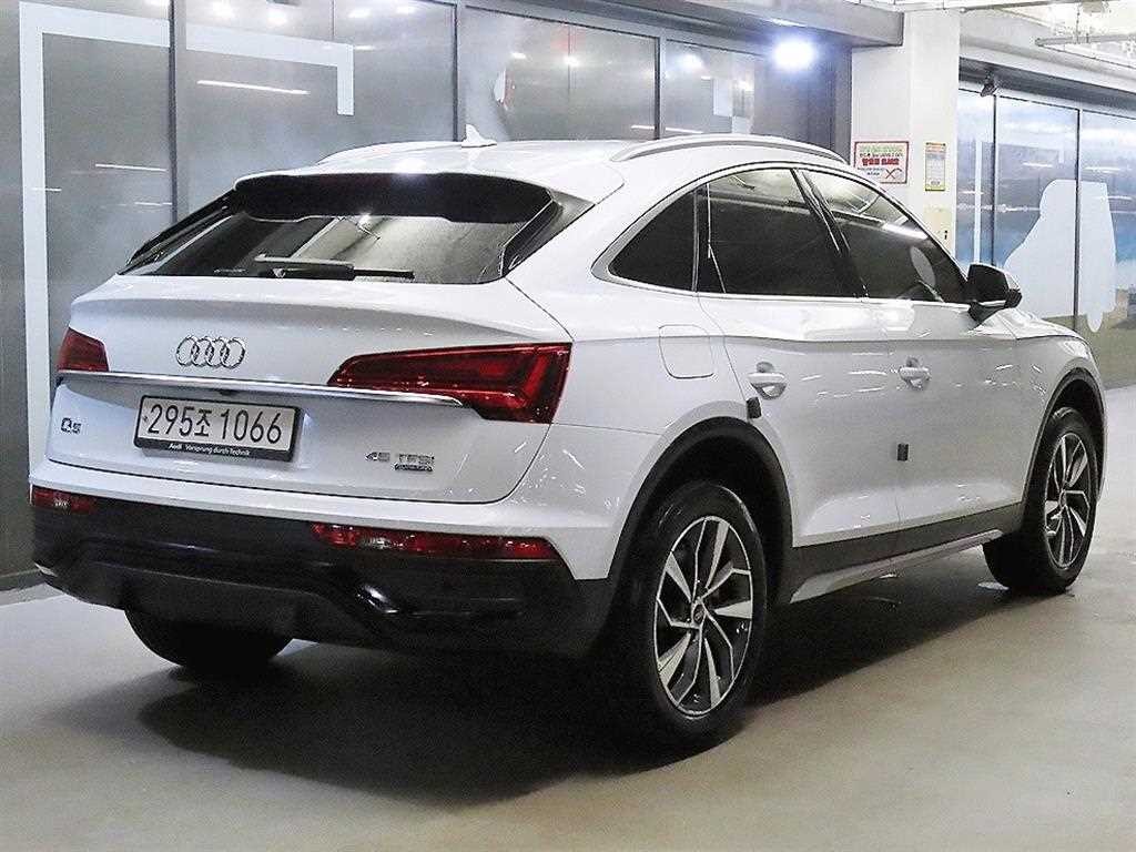아우디 Q5 Q5 (FY) 40 TDI 콰트로 스포트백 이미지 4