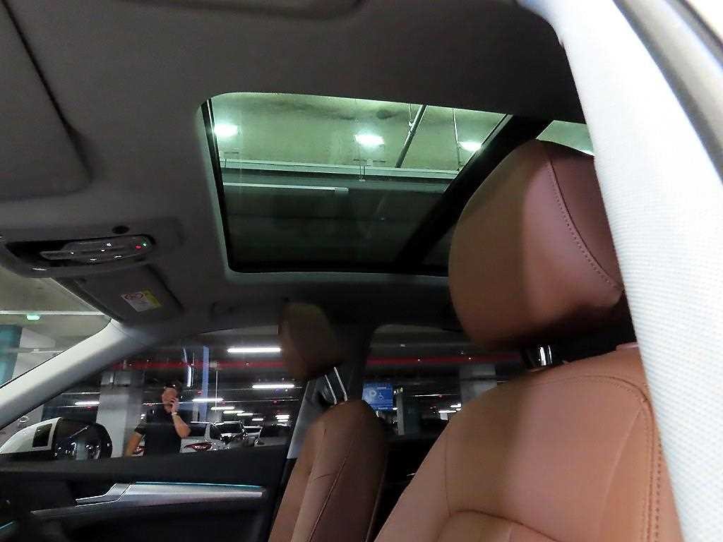 아우디 Q5 Q5 (FY) 45 TFSI 콰트로 스포트백 이미지 15