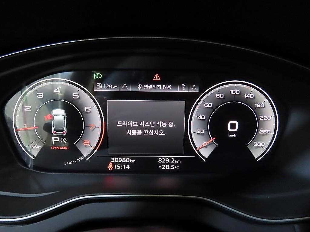 아우디 Q5 Q5 (FY) 45 TFSI 콰트로 스포트백 이미지 9