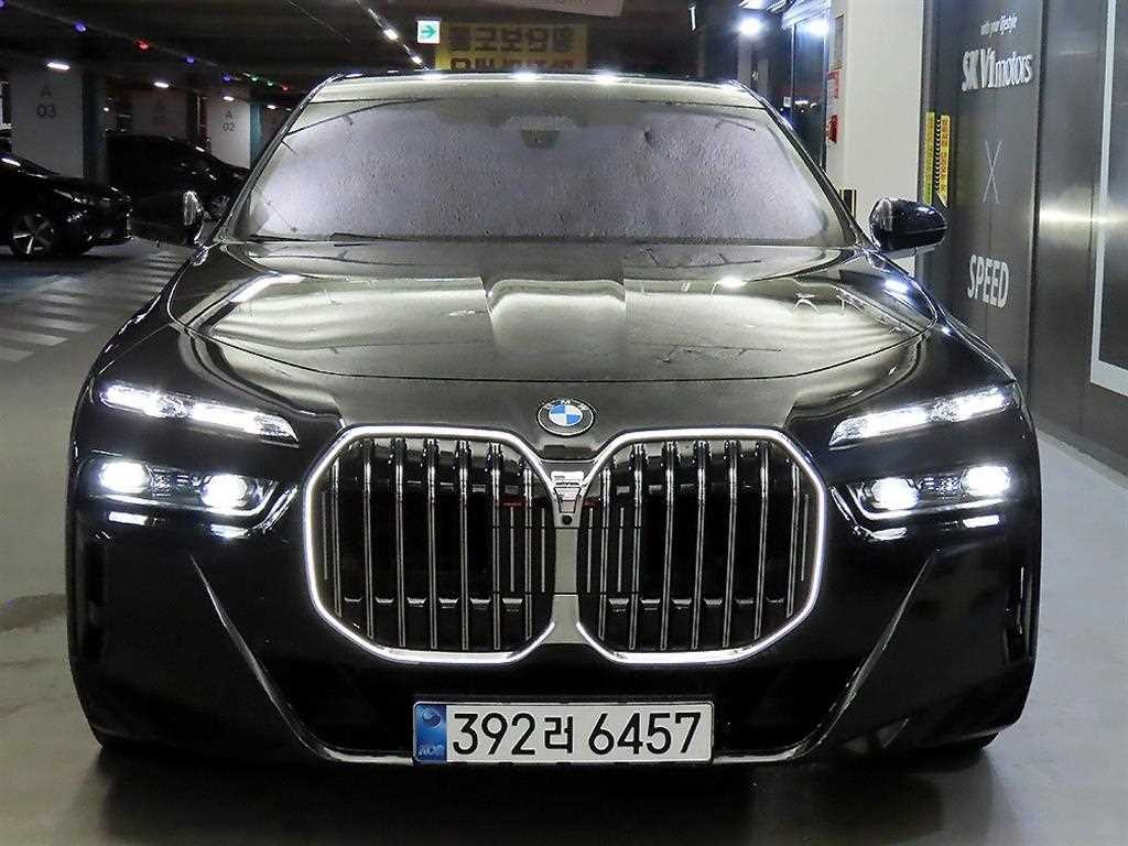 BMW 7시리즈 7시리즈 (G70) 740i xDrive M 스포츠 이미지 1