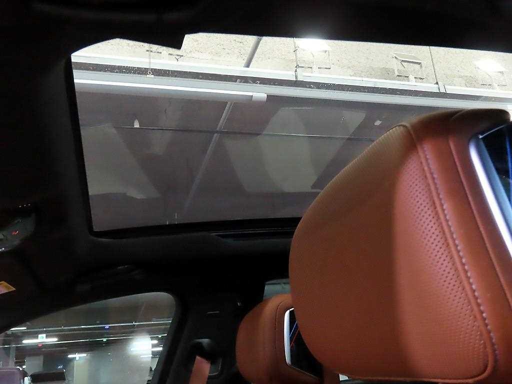 BMW 7시리즈 7시리즈 (G70) 740i xDrive M 스포츠 이미지 16