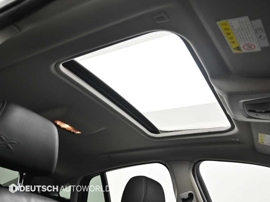 BMW X4 X4 (F26) xDrive 20d 이미지 19