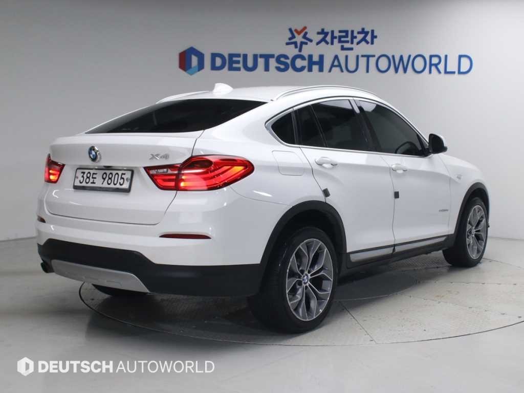 BMW X4 X4 (F26) xDrive 20d 이미지 2